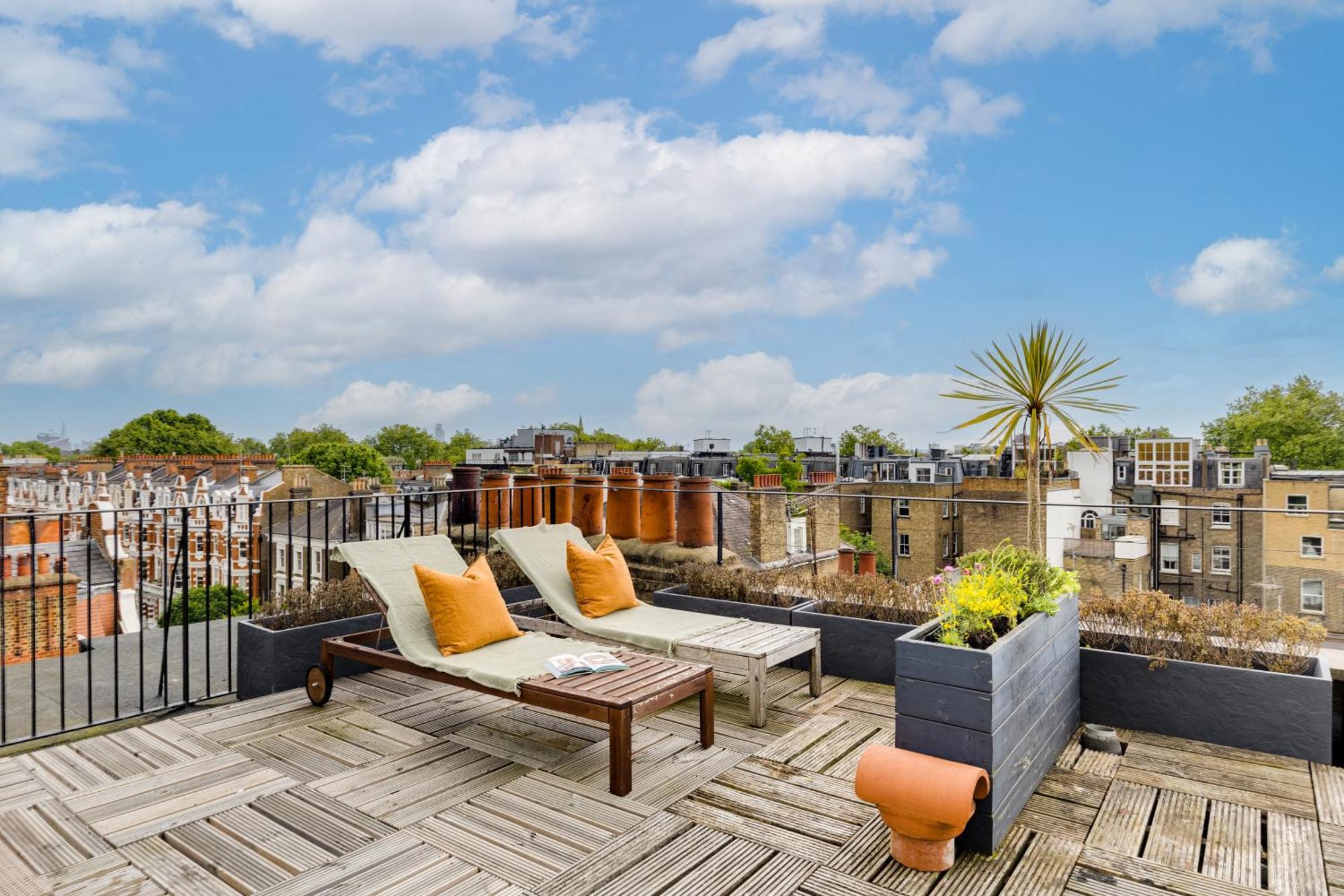 Luana'S Stunning Rooftop London Exterior foto
